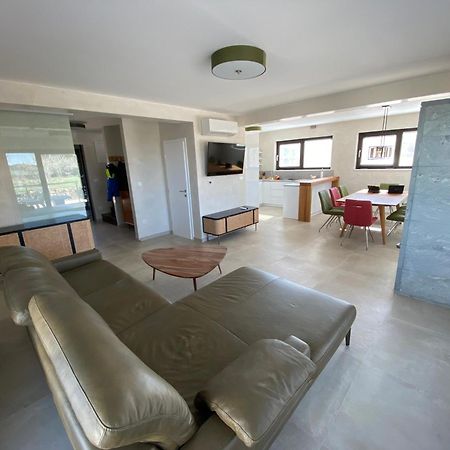 Luxury Villa "Sreca" ซูเปทาร์สกา ดรากา ภายนอก รูปภาพ