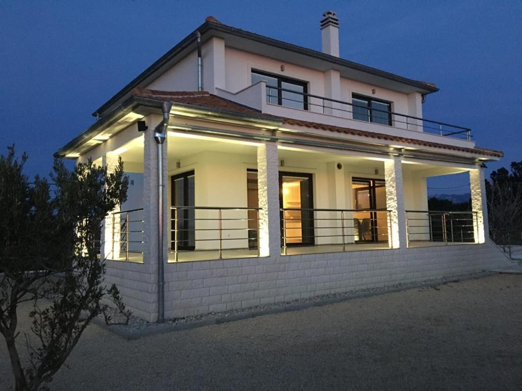 Luxury Villa "Sreca" ซูเปทาร์สกา ดรากา ภายนอก รูปภาพ